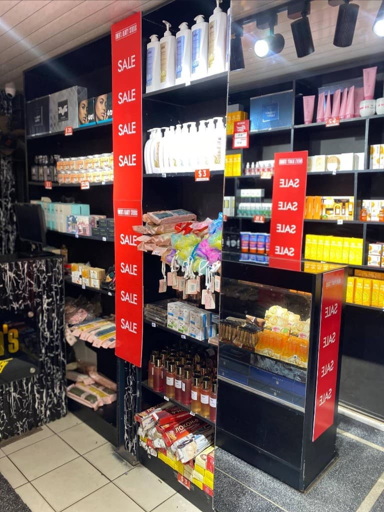 Owen's Beauty Studios – Jason Moyo Branch — interior 2 of 2